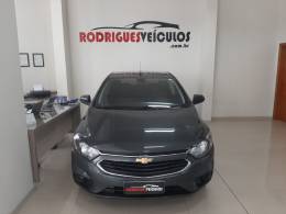 CHEVROLET - ONIX - 2018/2019 - Cinza - R$ 65.900,00