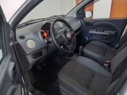 FIAT - UNO - 2010/2011 - Prata - R$ 28.900,00