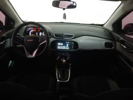 CHEVROLET - ONIX - 2019/2019 - Vermelha - R$ 65.900,00