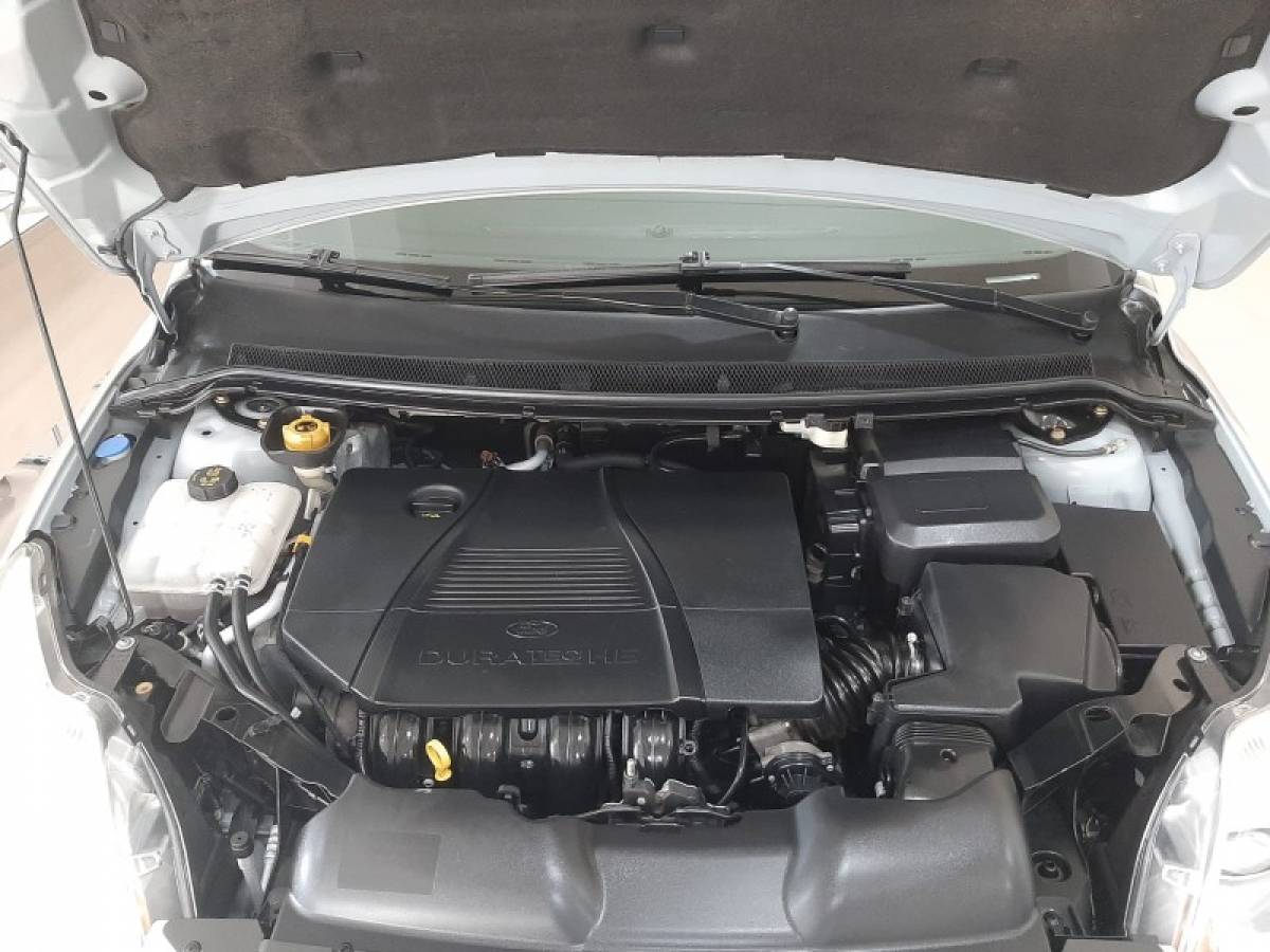 FORD - FOCUS - 2010/2011 - Prata - R$ 44.900,00
