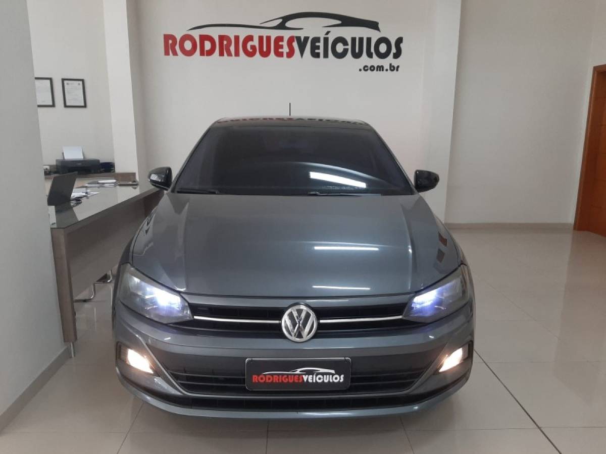 VOLKSWAGEN - POLO - 2019/2020 - Cinza - R$ 59.900,00