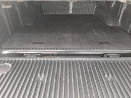 NISSAN - FRONTIER - 2012/2013 - Preta - R$ 104.900,00