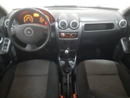 RENAULT - LOGAN - 2011/2011 - Prata - R$ 26.900,00