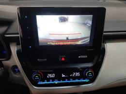 TOYOTA - COROLLA - 2023/2024 - Vermelha - R$ 175.000,00