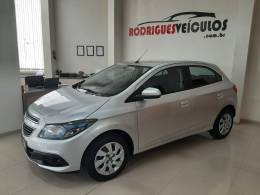 CHEVROLET - ONIX - 2015/2016 - Prata - R$ 54.900,00