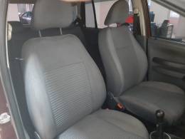 VOLKSWAGEN - SPACEFOX - 2007/2008 - Vermelha - R$ 29.900,00