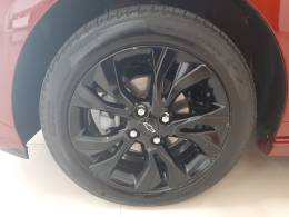 CHEVROLET - ONIX - 2021/2022 - Vermelha - R$ 77.900,00