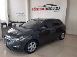 CHEVROLET - ONIX - 2018/2019 - Cinza - R$ 65.900,00