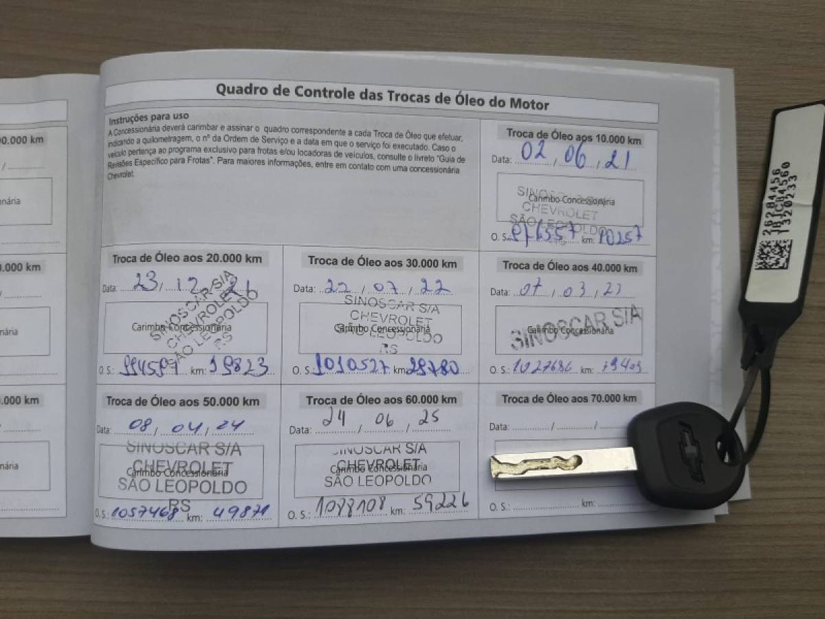 CHEVROLET - ONIX - 2020/2020 - Prata - R$ 59.900,00