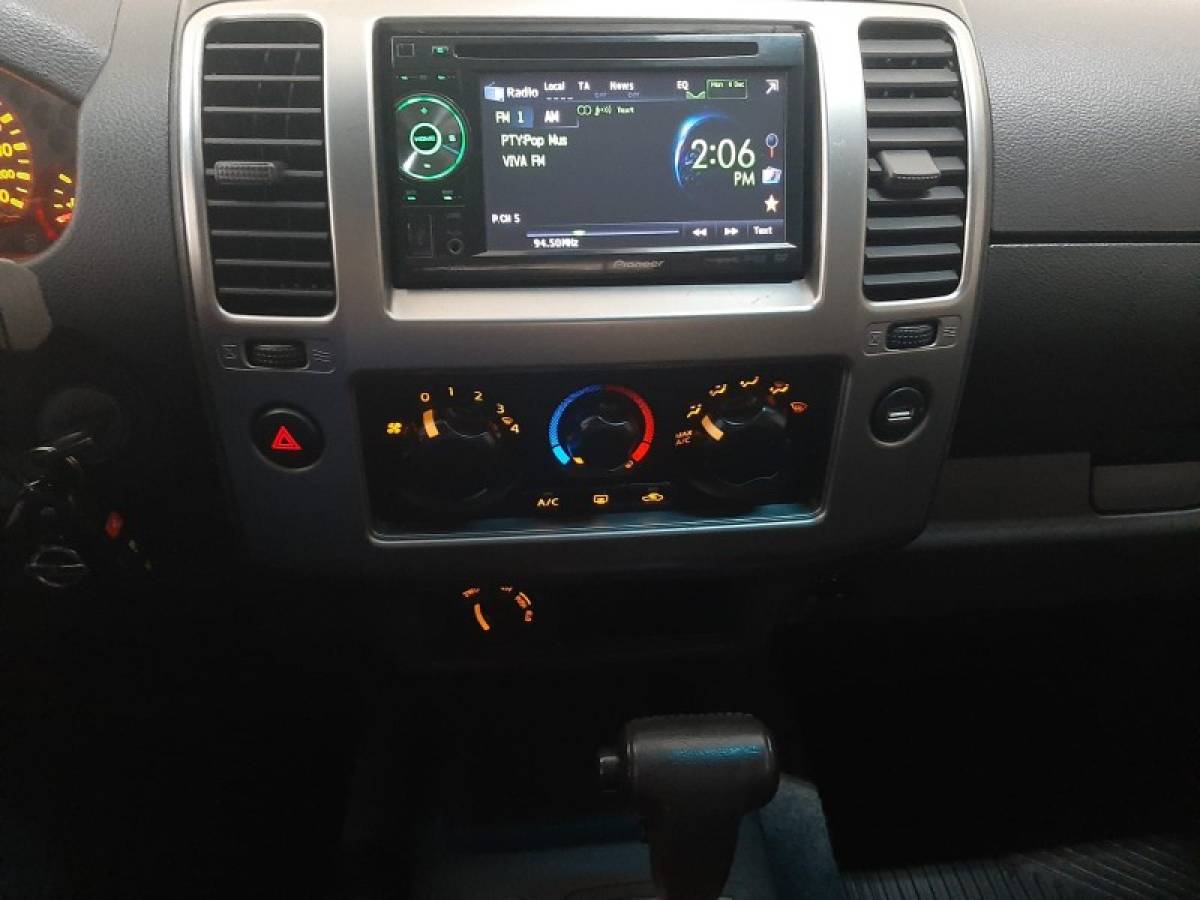 NISSAN - FRONTIER - 2012/2013 - Preta - R$ 104.900,00