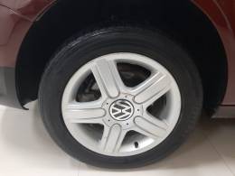 VOLKSWAGEN - SPACEFOX - 2007/2008 - Vermelha - R$ 29.900,00