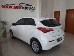 HYUNDAI - HB20 - 2017/2018 - Branca - R$ 64.900,00