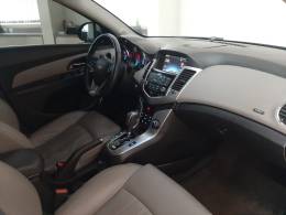 CHEVROLET - CRUZE - 2012/2012 - Branca - R$ 58.900,00