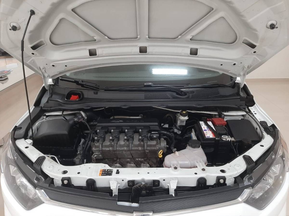 CHEVROLET - PRISMA - 2018/2019 - Branca - R$ 63.900,00