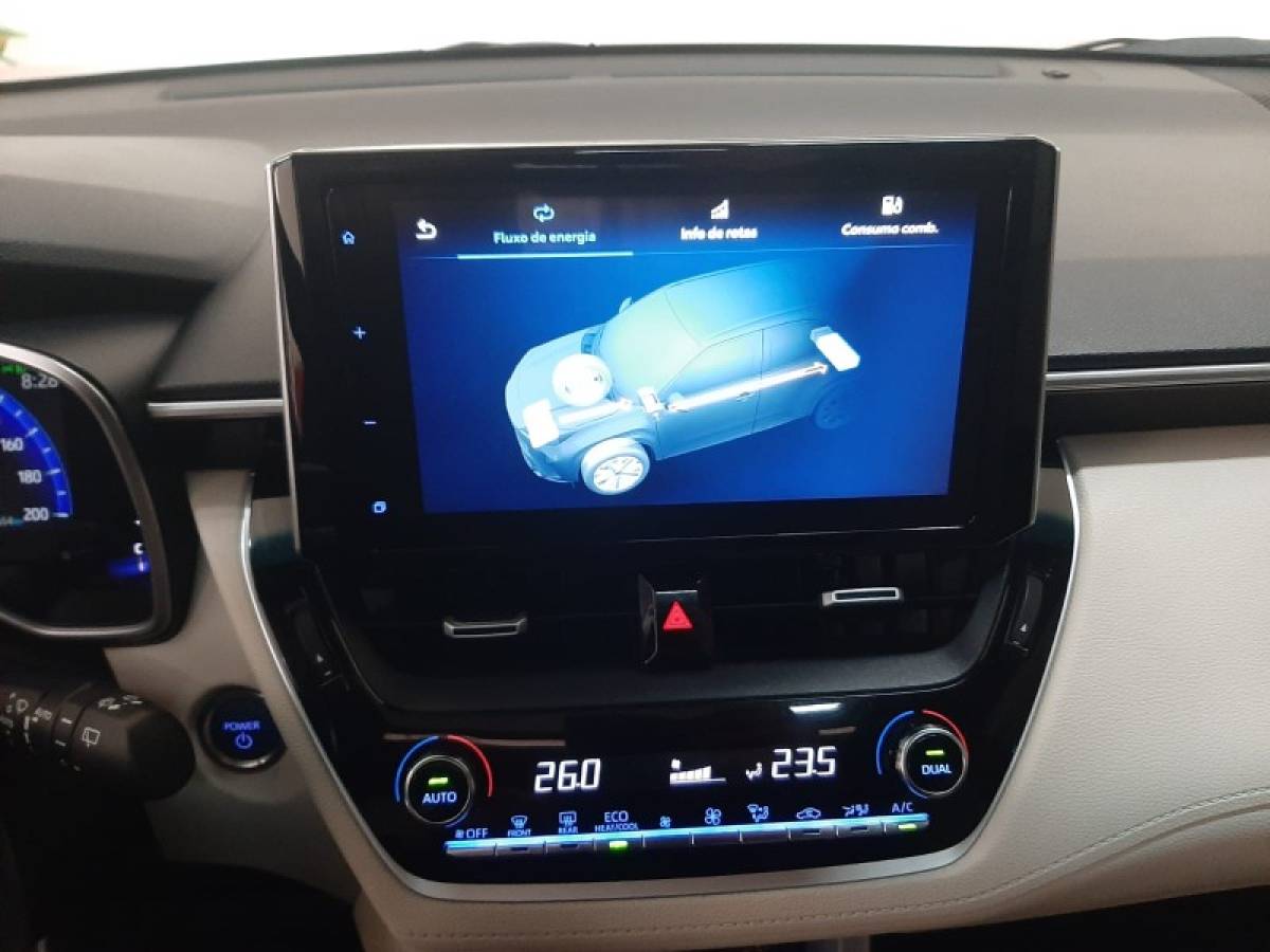 TOYOTA - COROLLA - 2023/2024 - Vermelha - R$ 175.000,00