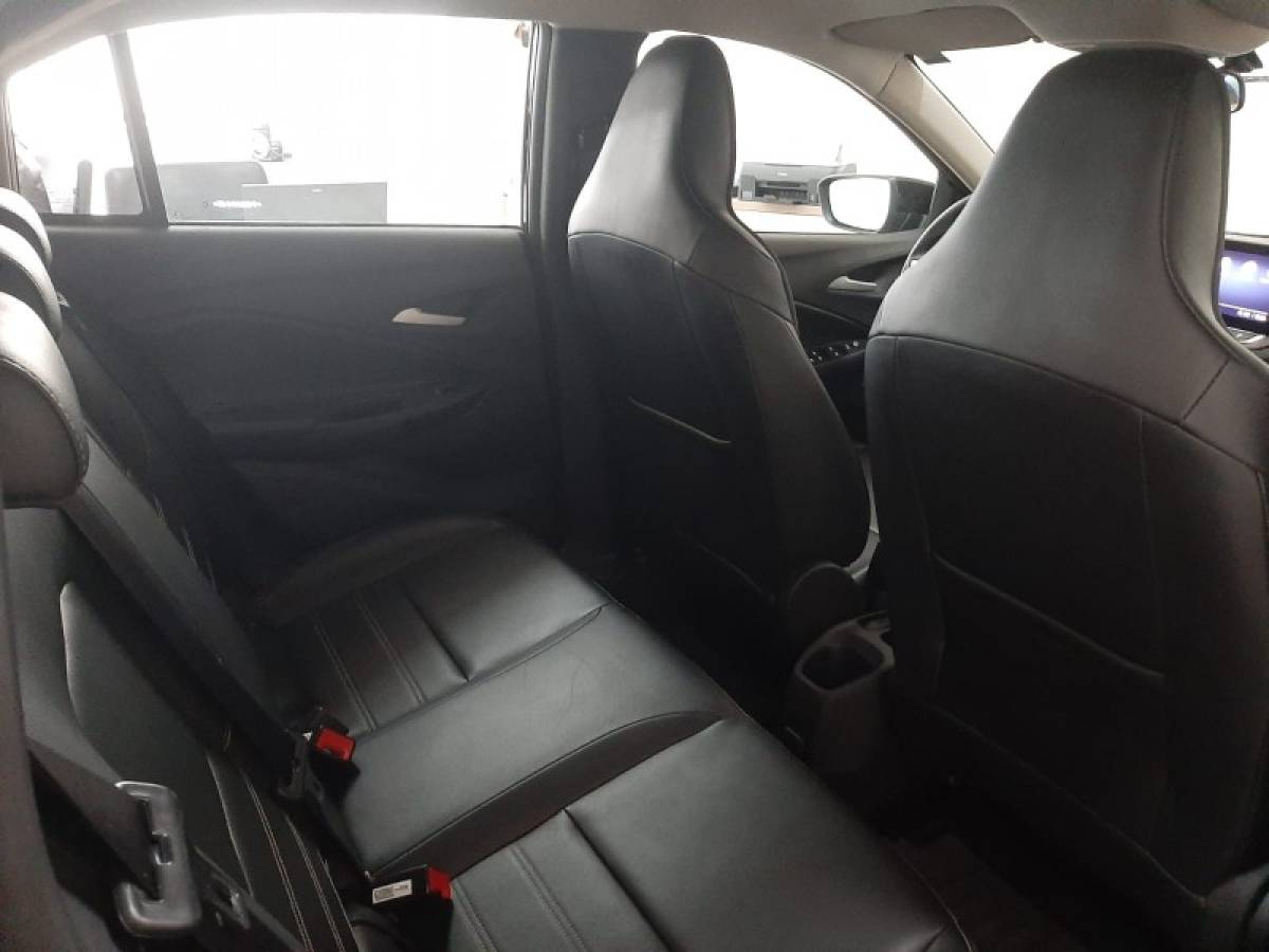 CHEVROLET - ONIX - 2023/2023 - Preta - R$ 75.900,00