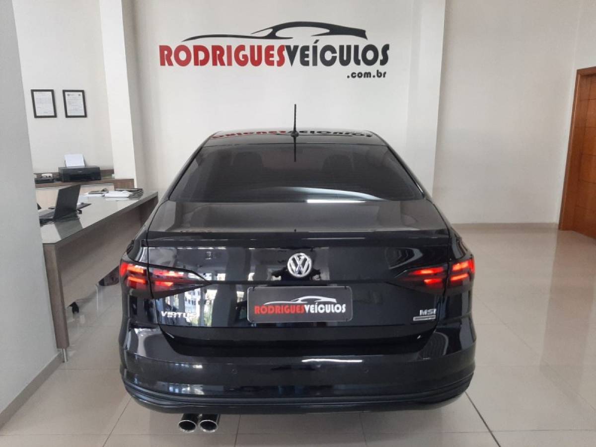 VOLKSWAGEN - VIRTUS - 2019/2020 - Preta - R$ 79.900,00