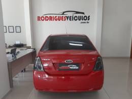 FORD - FIESTA - 2012/2012 - Vermelha - R$ 32.900,00