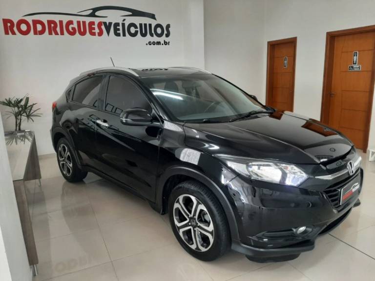 HONDA - HR-V - 2017/2017 - Preta - R$ 89.900,00