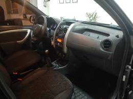 RENAULT - DUSTER - 2015/2016 - Preta - R$ 58.900,00