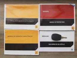 RENAULT - SANDERO - 2014/2015 - Prata - R$ 44.900,00