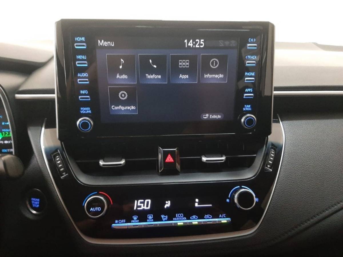TOYOTA - COROLLA - 2020/2021 - Prata - R$ 119.990,00