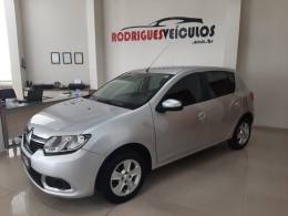 RENAULT - SANDERO - 2014/2015 - Prata - R$ 44.900,00
