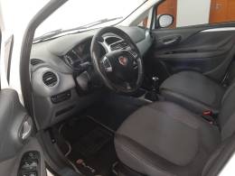 FIAT - PUNTO - 2015/2016 - Branca - R$ 47.900,00