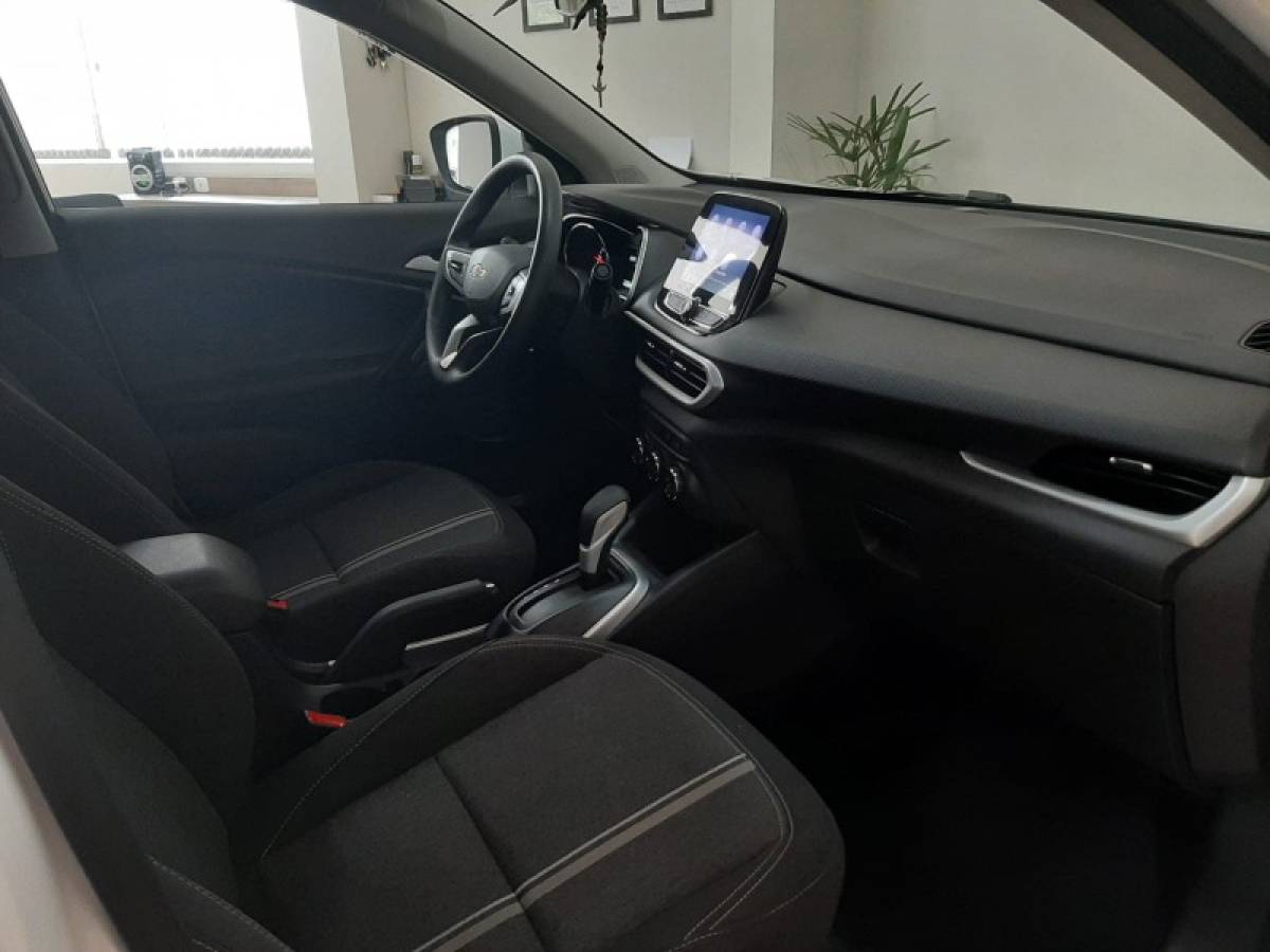 CHEVROLET - TRACKER - 2020/2021 - Branca - R$ 98.900,00