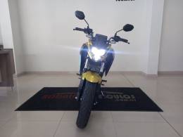 HONDA - CB 300F TWISTER - 2024/2024 - Dourada - R$ 25.900,00
