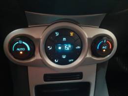 FORD - FIESTA - 2017/2017 - Prata - R$ 54.900,00