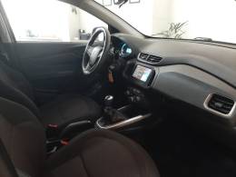 CHEVROLET - ONIX - 2015/2016 - Prata - R$ 54.900,00