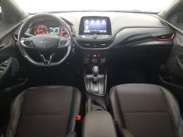 CHEVROLET - ONIX - 2021/2022 - Vermelha - R$ 77.900,00