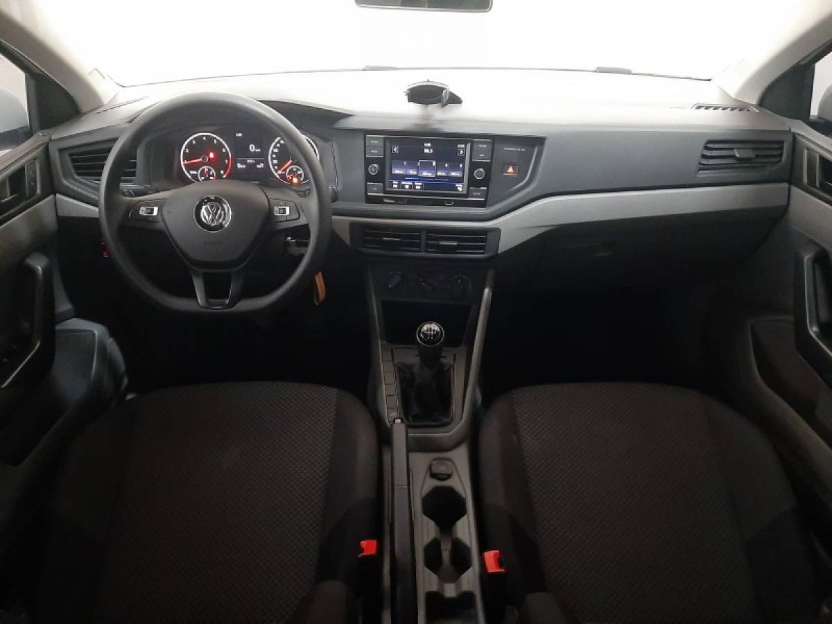 VOLKSWAGEN - POLO - 2019/2019 - Branca - R$ 67.900,00