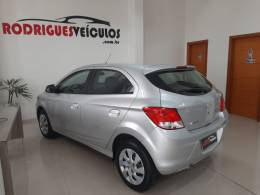 CHEVROLET - ONIX - 2015/2016 - Prata - R$ 54.900,00