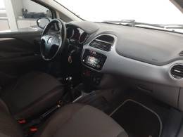 FIAT - PUNTO - 2015/2016 - Branca - R$ 47.900,00