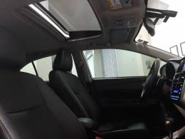 TOYOTA - YARIS - 2018/2019 - Branca - R$ 82.900,00