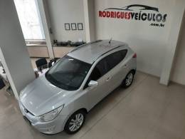 HYUNDAI - IX35 - 2010/2011 - Prata - R$ 59.900,00