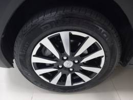 TOYOTA - ETIOS CROSS - 2015/2016 - Prata - R$ 54.900,00