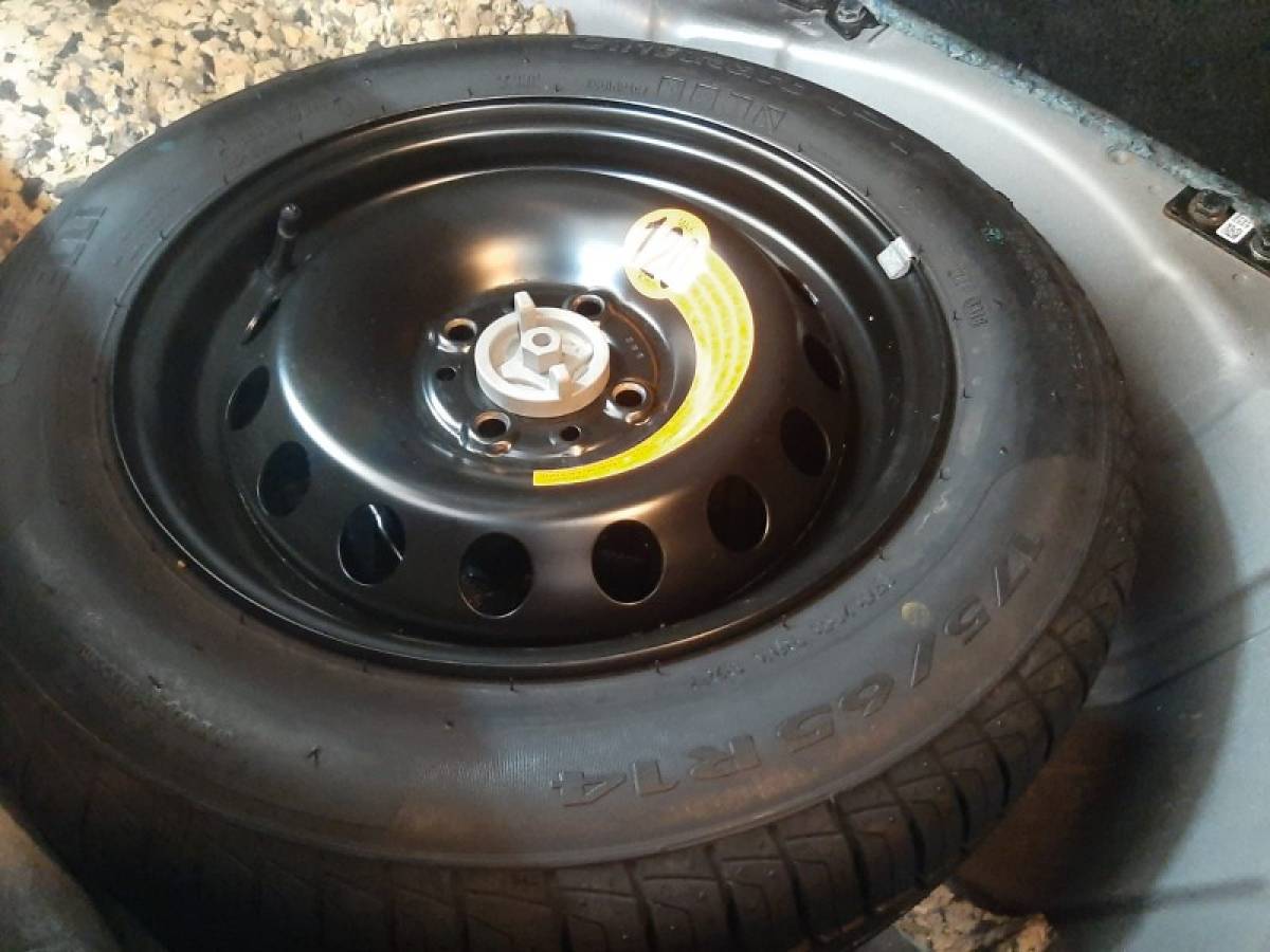 FIAT - ARGO - 2019/2020 - Cinza - R$ 71.900,00