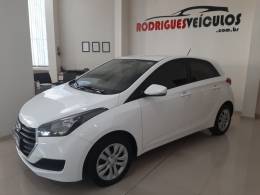 HYUNDAI - HB20 - 2017/2018 - Branca - R$ 64.900,00