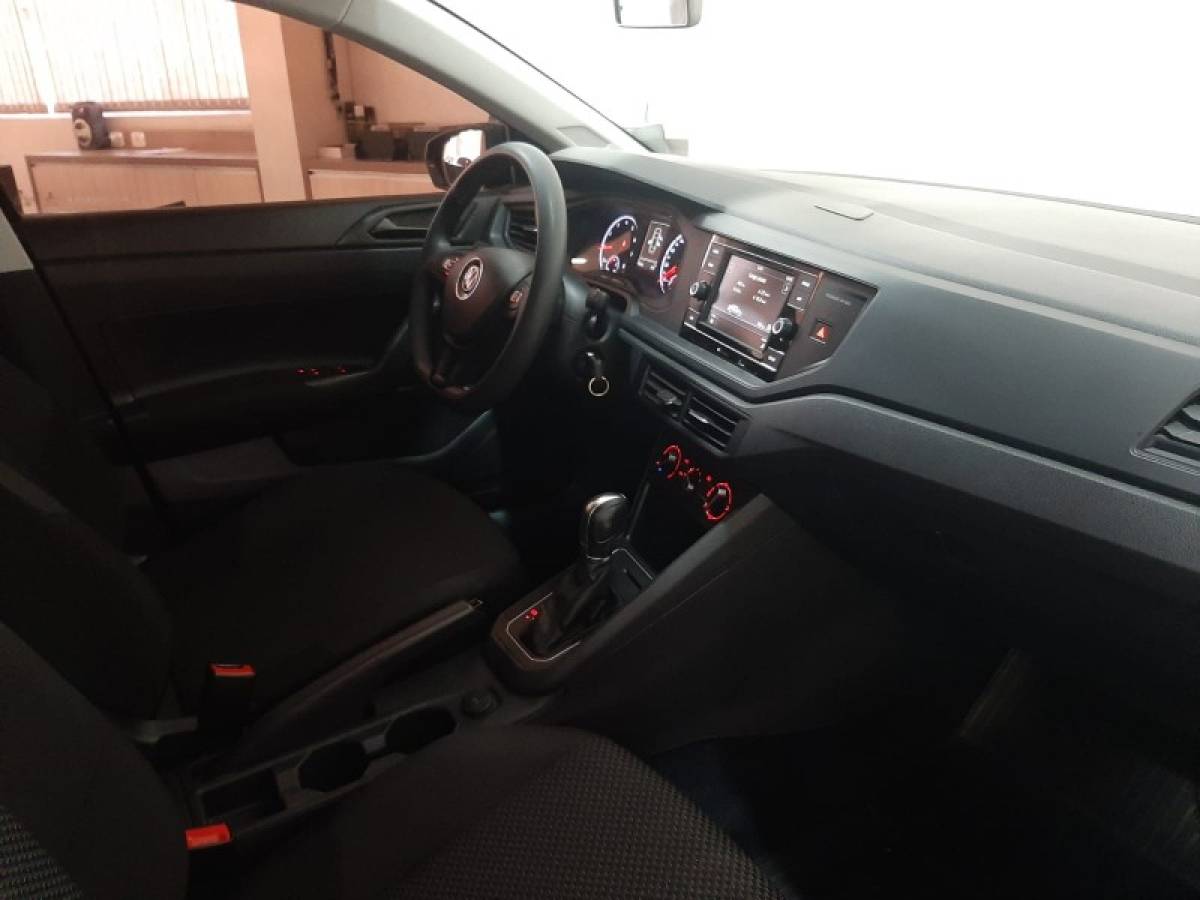 VOLKSWAGEN - VIRTUS - 2019/2020 - Preta - R$ 79.900,00