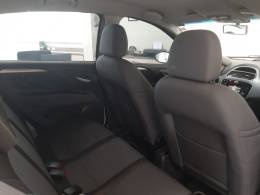 FIAT - PUNTO - 2015/2016 - Branca - R$ 47.900,00