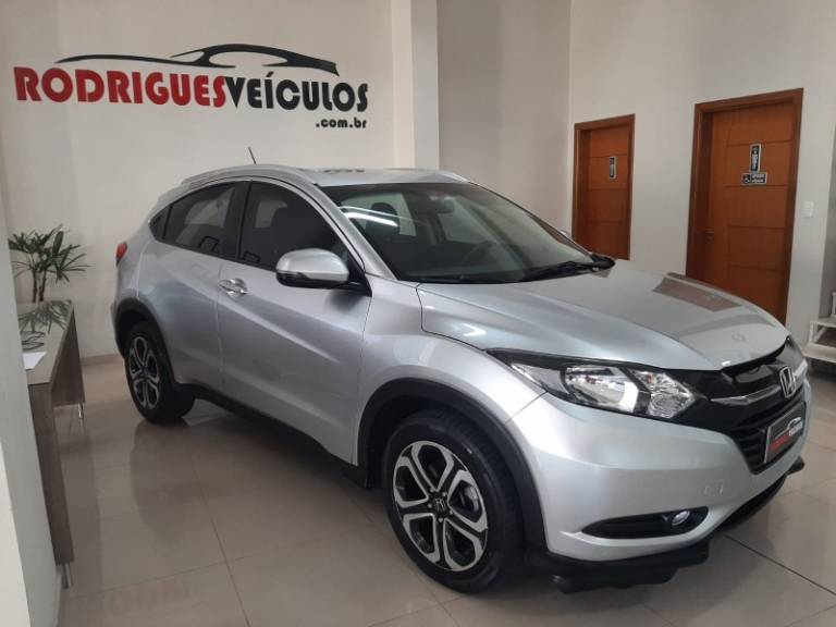 HONDA - HR-V - 2016/2016 - Prata - R$ 89.900,00