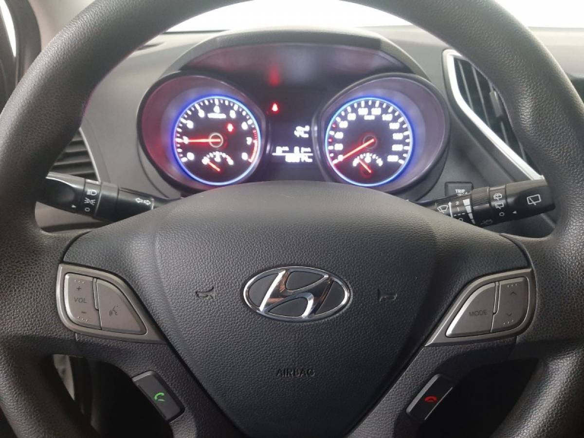 HYUNDAI - HB20 - 2018/2019 - Branca - R$ 56.900,00