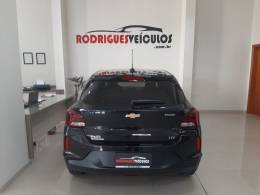 CHEVROLET - ONIX - 2020/2020 - Preta - R$ 72.900,00