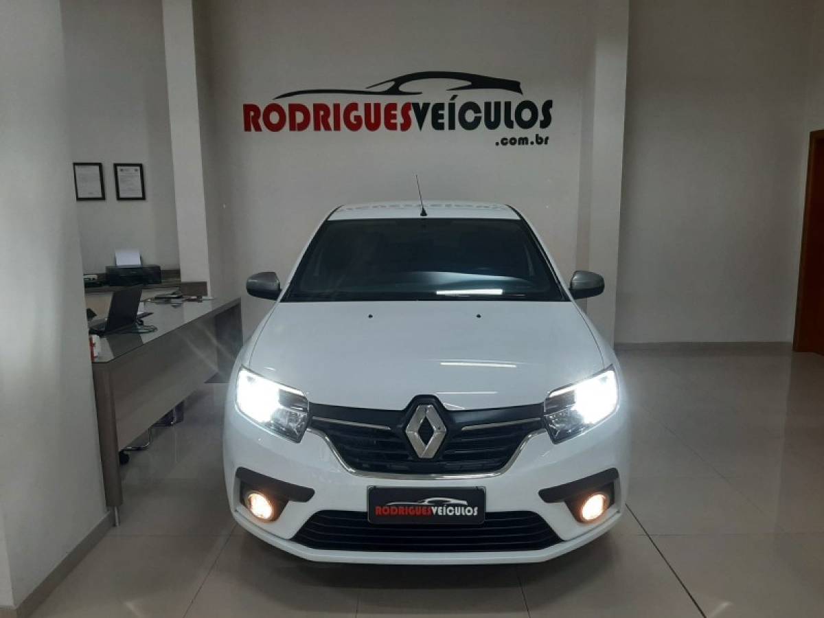 RENAULT - SANDERO - 2020/2021 - Branca - R$ 62.900,00