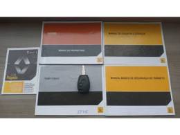 RENAULT - DUSTER - 2015/2016 - Preta - R$ 58.900,00