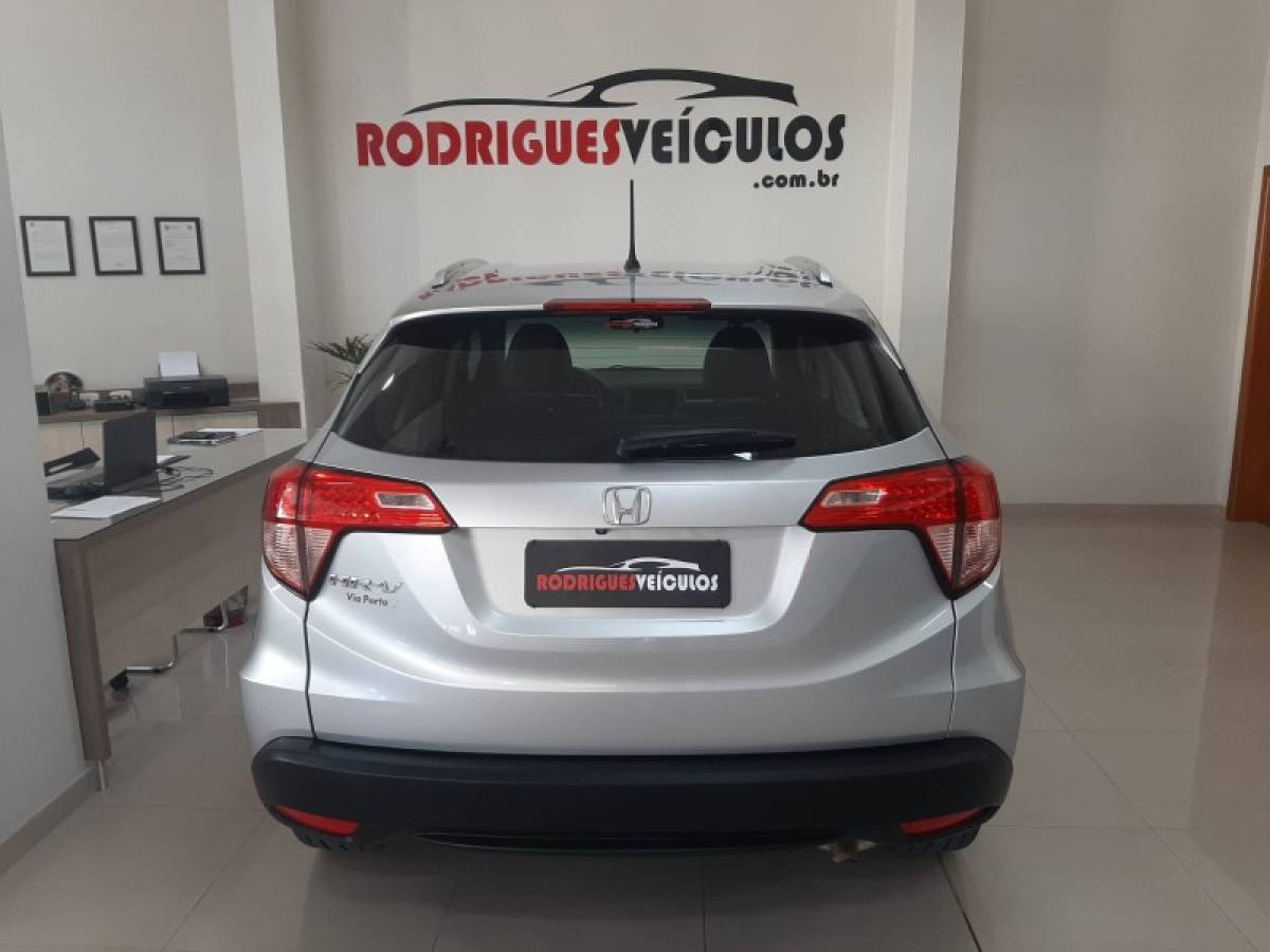 HONDA - HR-V - 2016/2016 - Prata - R$ 89.900,00