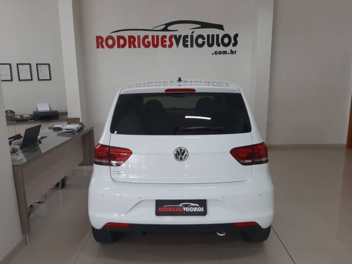 VOLKSWAGEN - FOX - 2019/2019 - Branca - R$ 58.900,00